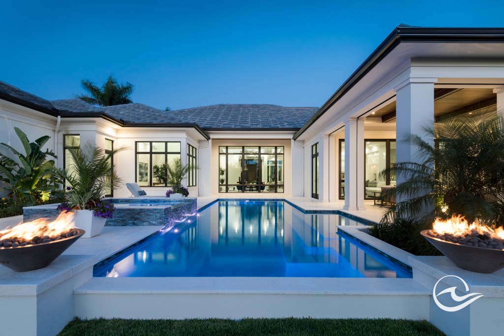 Breathtaking Lakefront Coastal Contemporary Estate Homes for Sale In